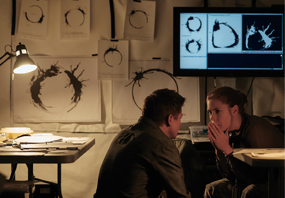 『メッセージ』(c)2016 Xenolinguistics, LLC. All Rights Reserved.