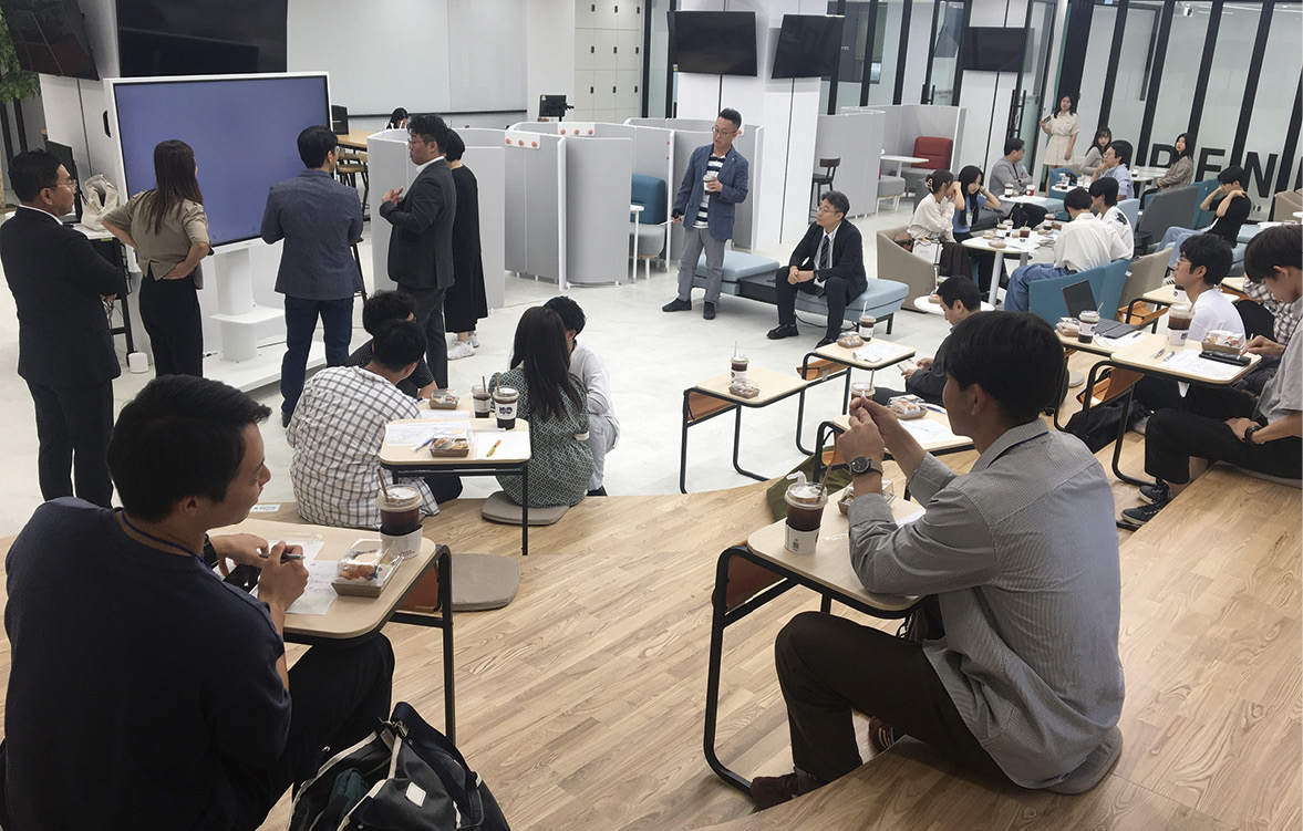 大邱大学との交流発表会