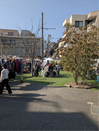 土管のある広場「下北線路街 空き地」